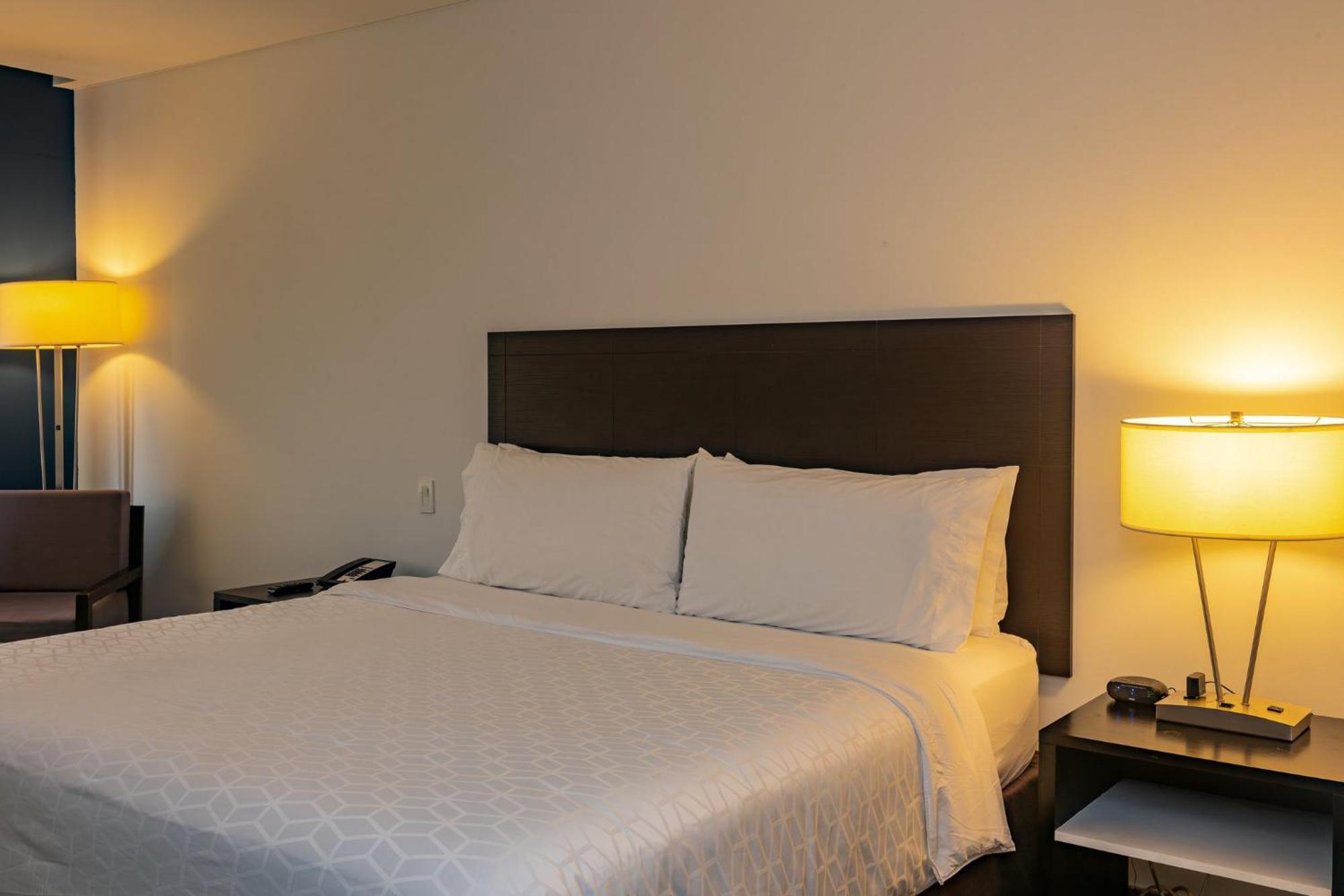 Holiday Inn Express Managua By Ihg Eksteriør bilde